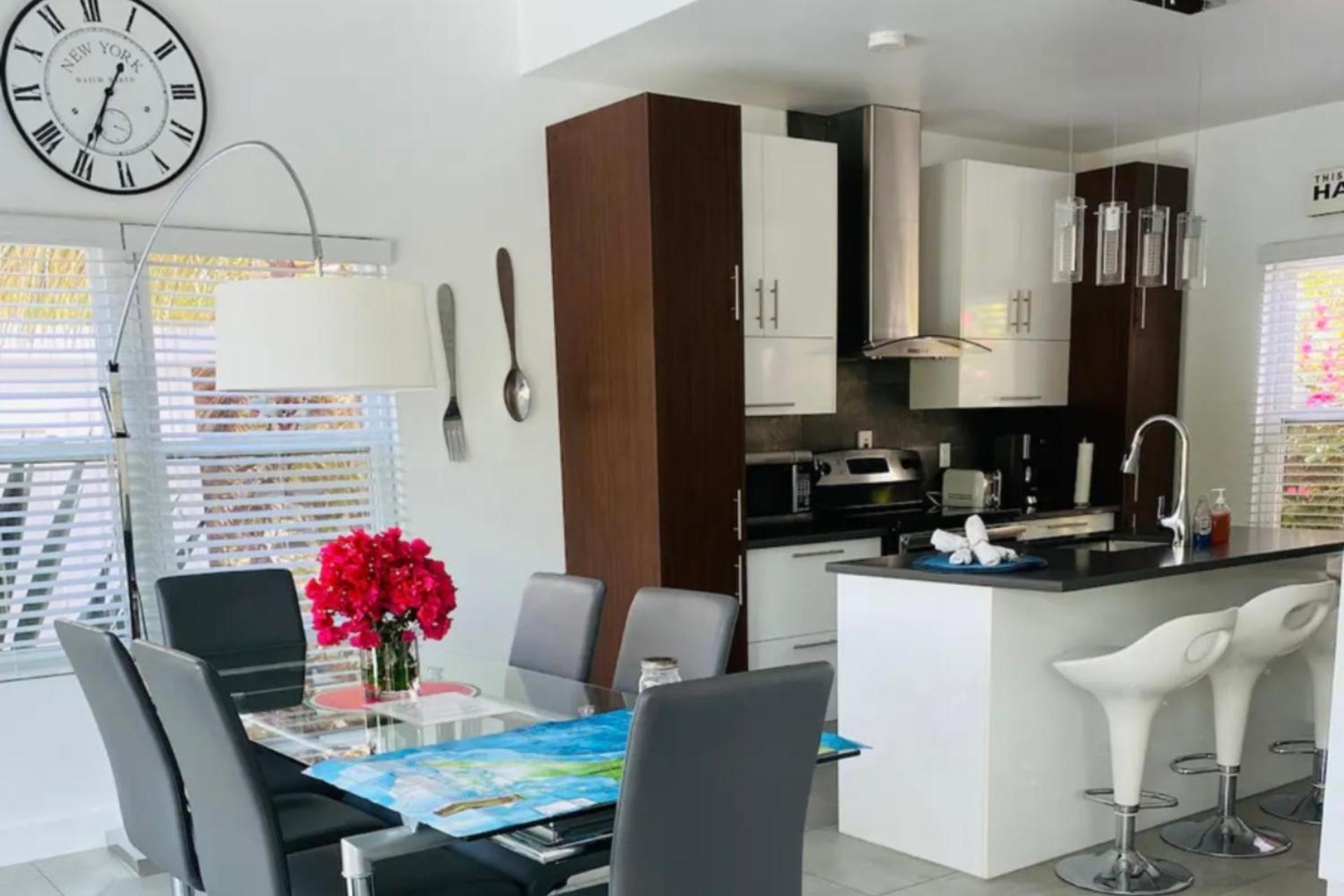 Modern Villas At Grace Bay, Turks And Caicos Islands Long Bay Ngoại thất bức ảnh
